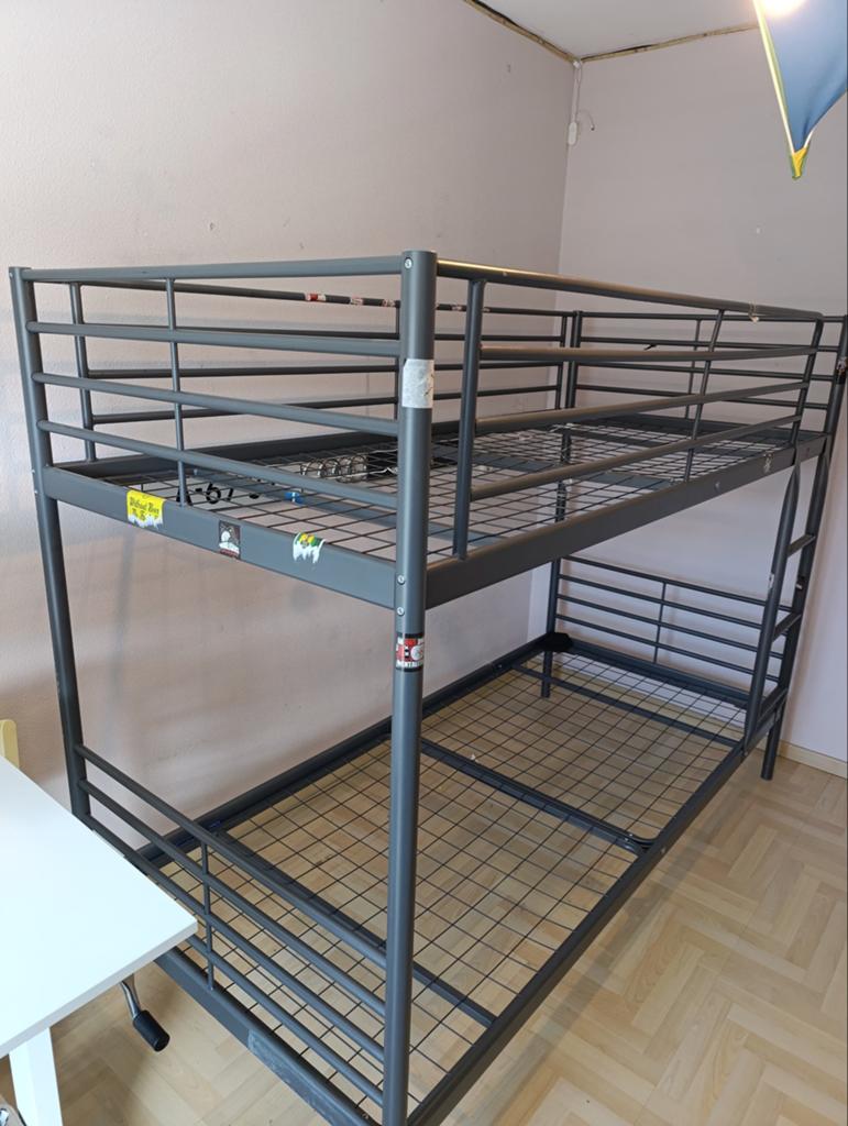 Stevig metalen stapelbed - Grijs, Ophalen, Gebruikt, 90 cm, 160 tot 180 cm
