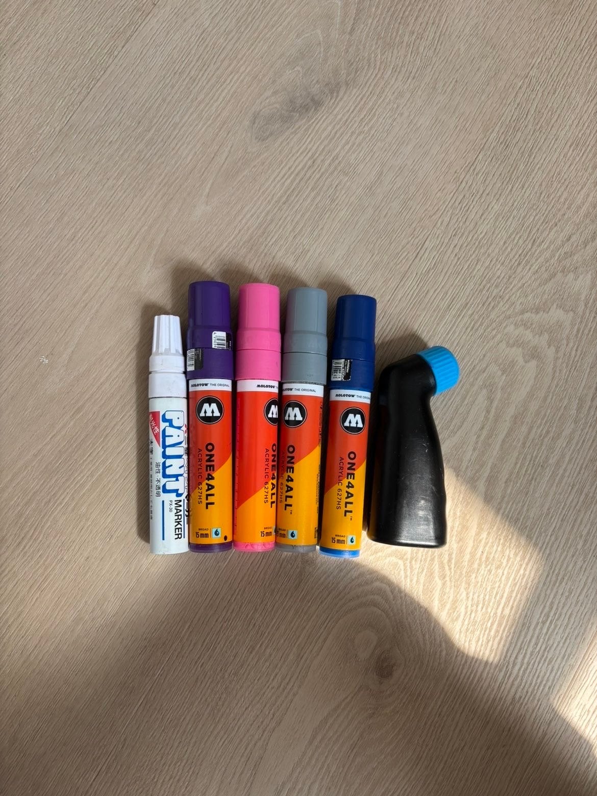 Molotow ONE4ALL Acrylverf Markers Set + posca & PAINT, Ophalen of Verzenden, Gebruikt, Acrylverf