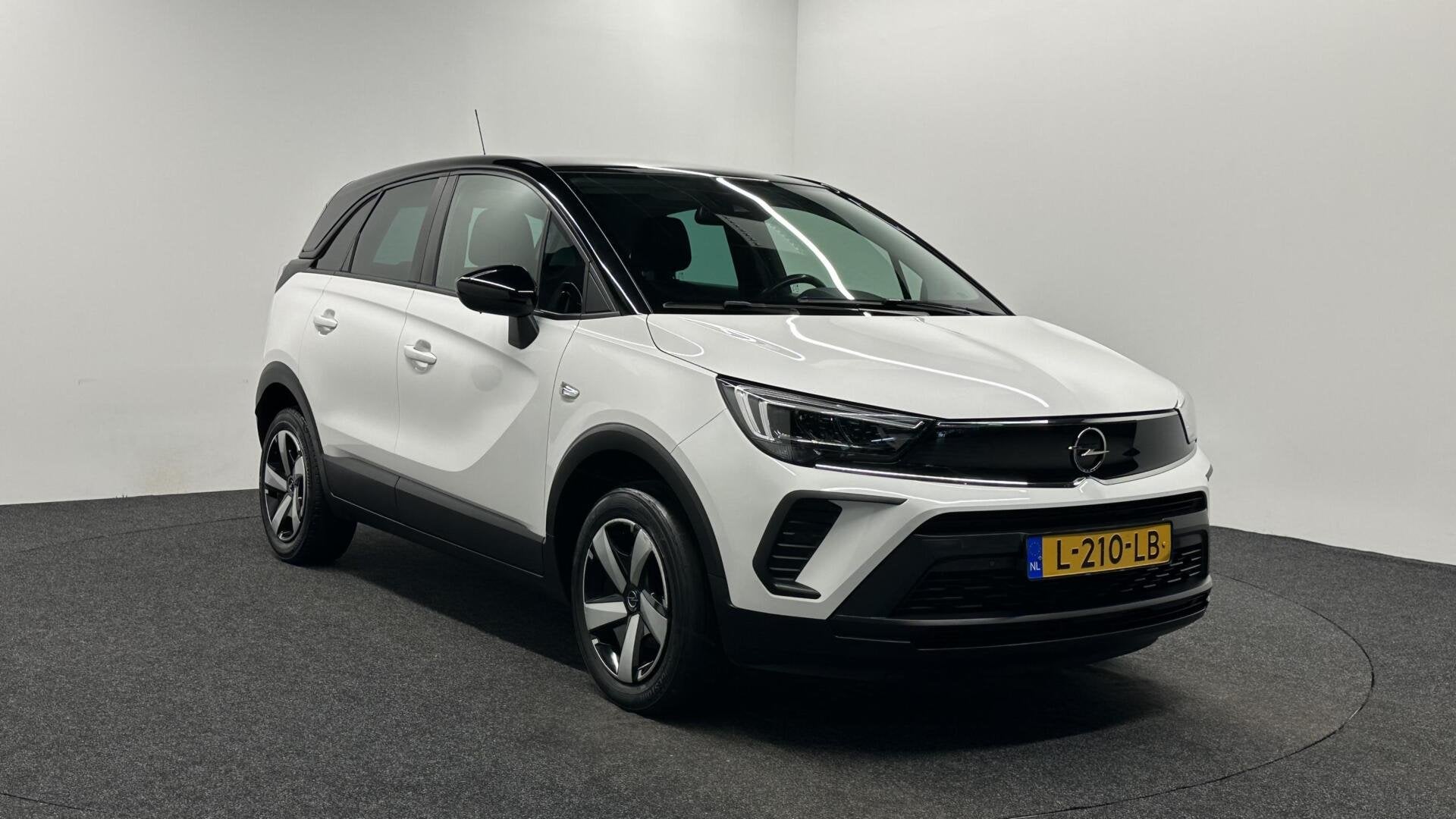 Opel Crossland 1.2 Turbo Edition CAMERA CARPLAY NAVI TREKHAA, Voorwielaandrijving, Gebruikt, 1199 cc, Met garantie (alle)
