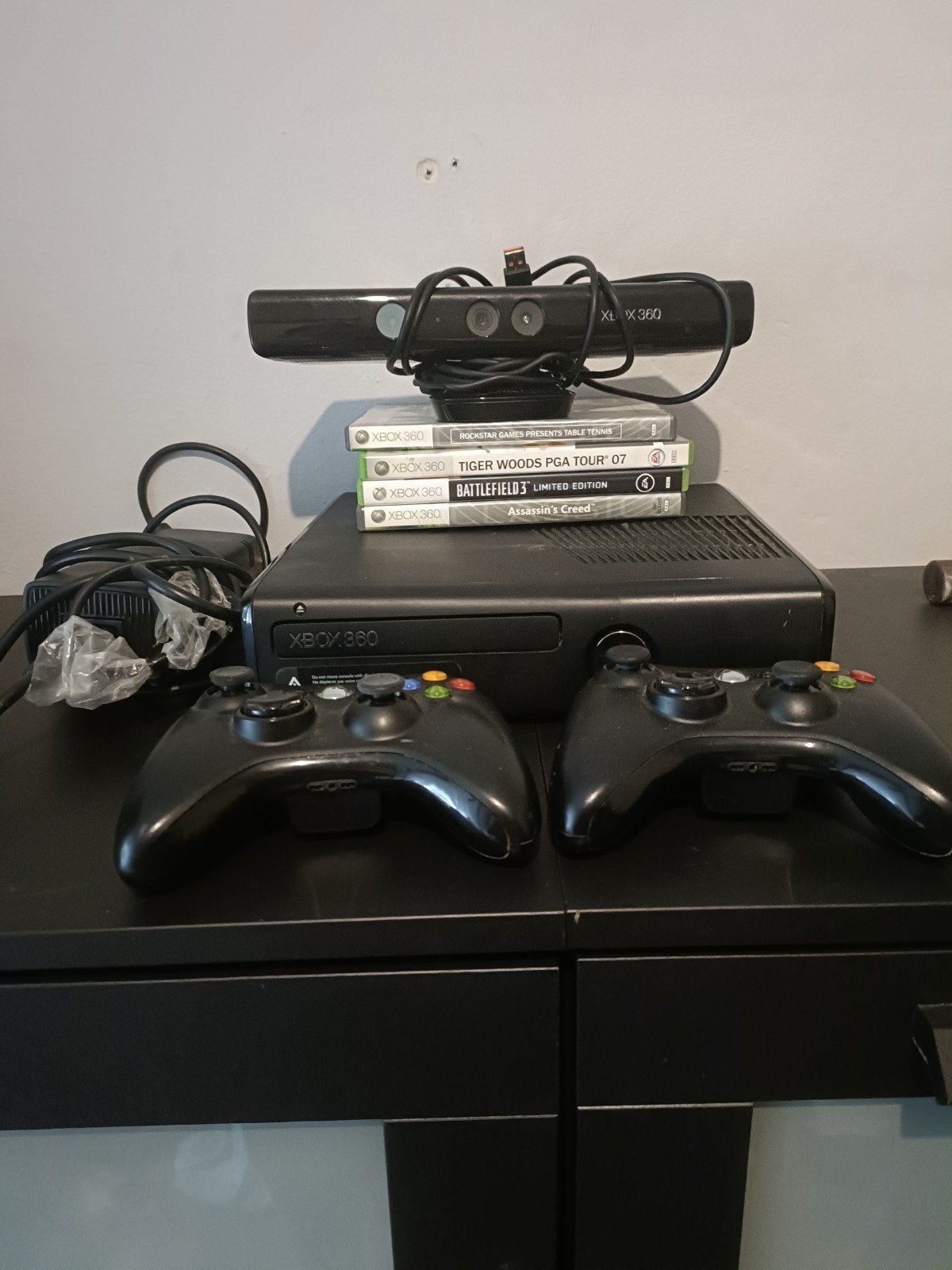Xbox 360 met Kinect en 4 games, Ophalen, Gebruikt, 2 spelers, Eén computer