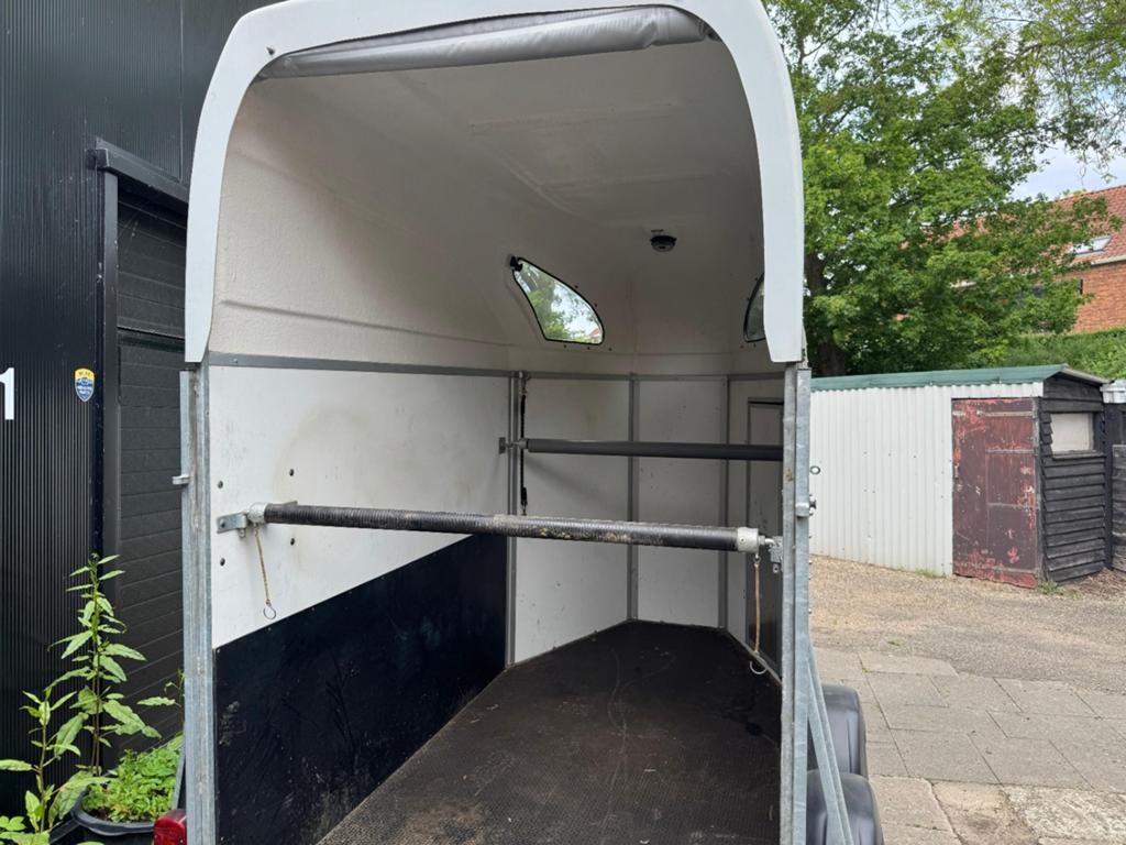 Starline diamond antraciet  1 1/2 paardstrailer, Ophalen of Verzenden, Gebruikt, Hout, 1½-paards trailer