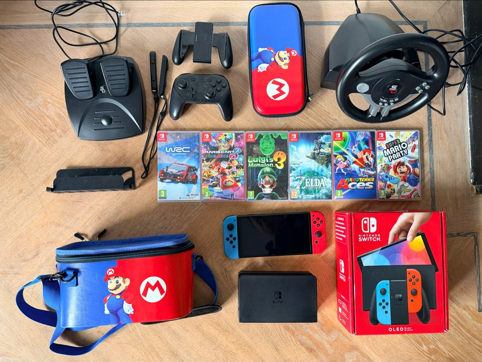 Nintendo Switch OLED én pro controller, 6 games, stuur enz., Spelcomputers en Games, Switch OLED, Met games, Ophalen of Verzenden