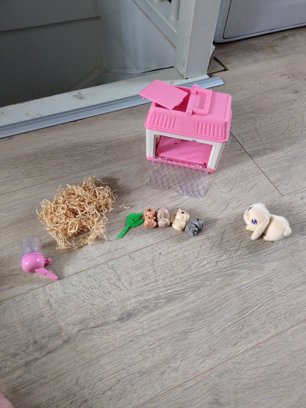 little live pets konijnen helemaal compleet, Kinderen en Baby's, Speelgoed | Overig, Ophalen of Verzenden, Zo goed als nieuw, Jongen of Meisje