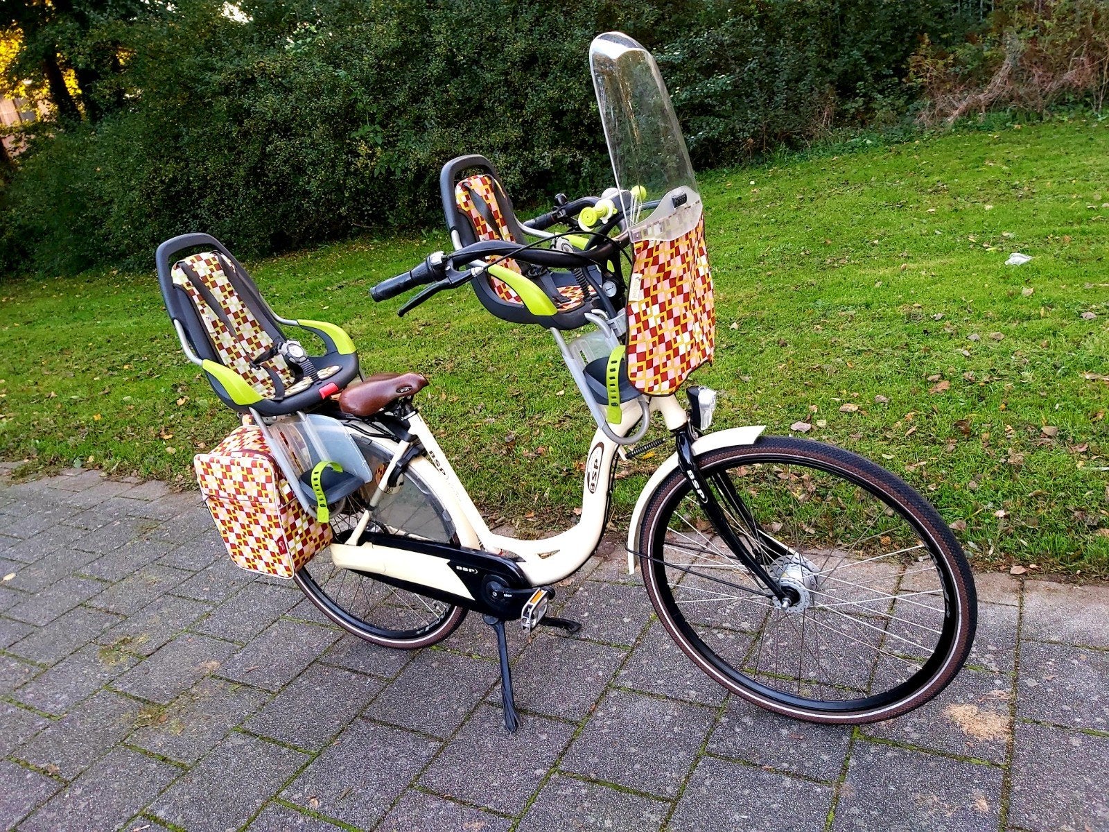 BSP moederfiets met kinderzitjes, Ophalen, 2 zitjes, 53 tot 56 cm, Zo goed als nieuw