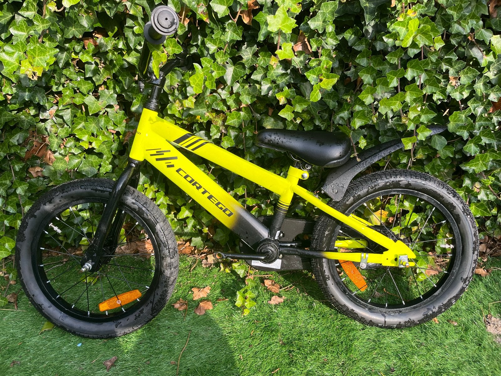 Cortego Kinderfiets 16 inch, Ophalen of Verzenden, Zo goed als nieuw, Terugtraprem, 16 tot 20 inch