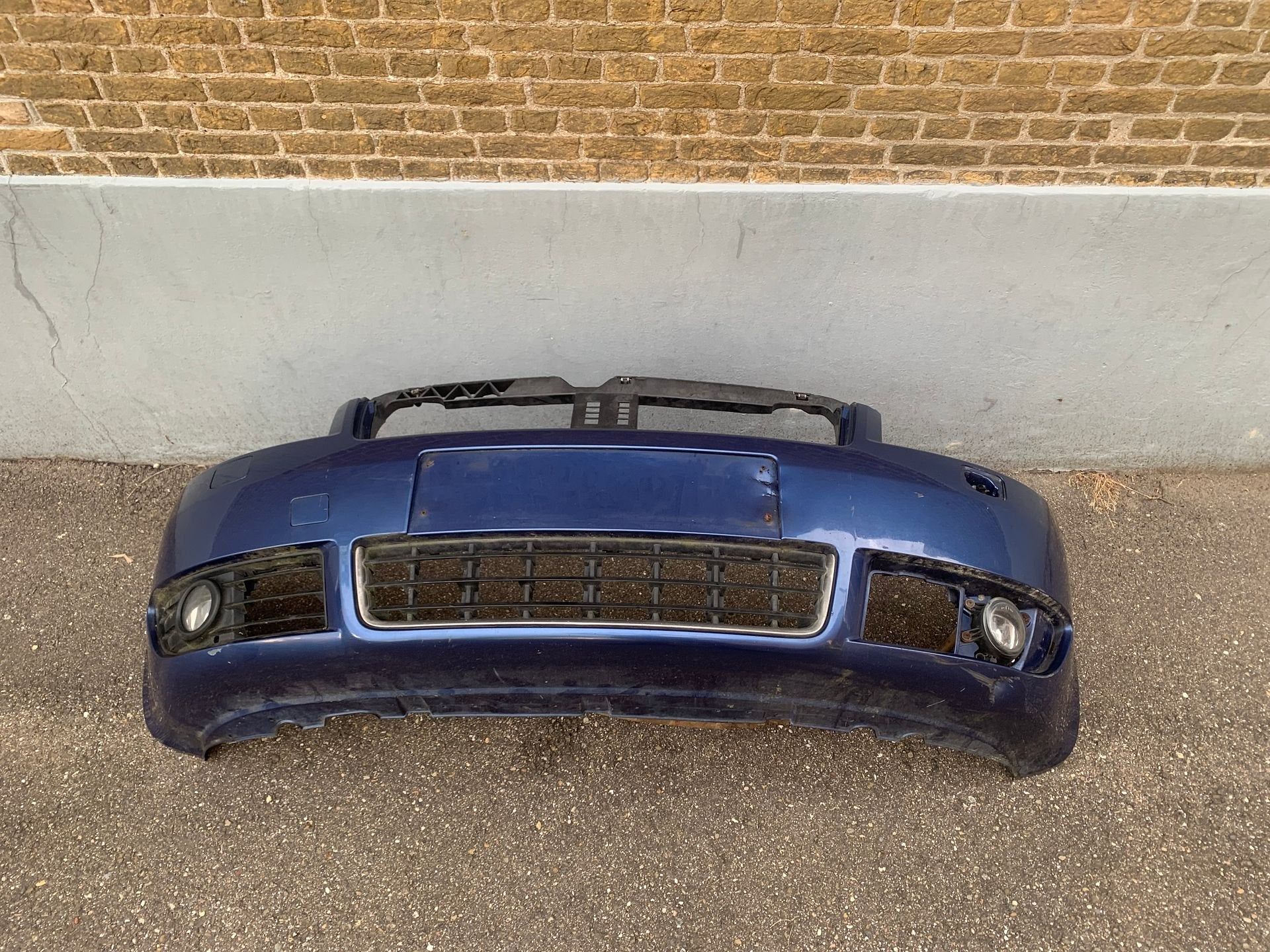 voorbumper audi A4 cabrio 2002 tot 2005 blauw 8H0807437 B6, Gebruikt, -, Voor, -