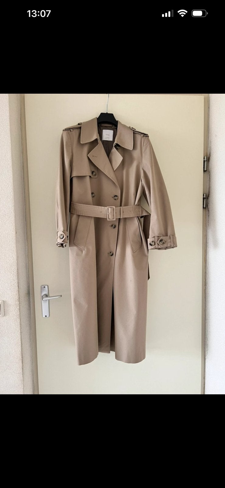 Te koop dames trenchcoat, Ophalen, Zo goed als nieuw, Maat 42/44 (L), Beige