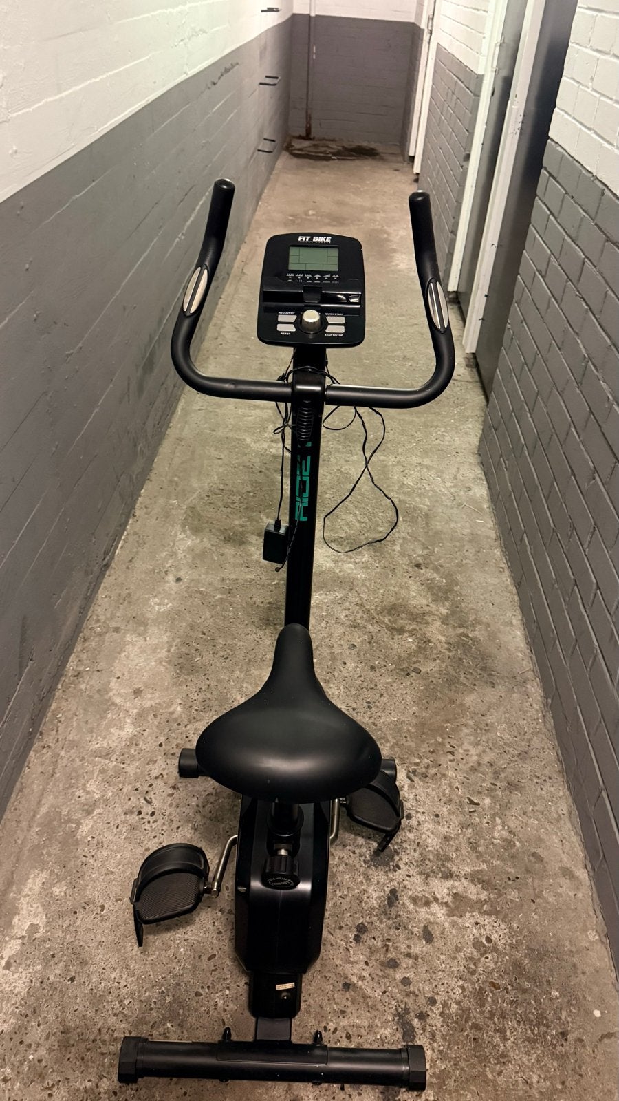 Foto 5 van Hometrainer Fit Bike Ride - Zo goed als nieuw