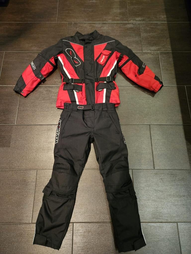 Verkocht Kinder motorpak maat 152, Motoren, Kleding | Motorkleding, Ophalen of Verzenden, Tweedehands, Combipak
