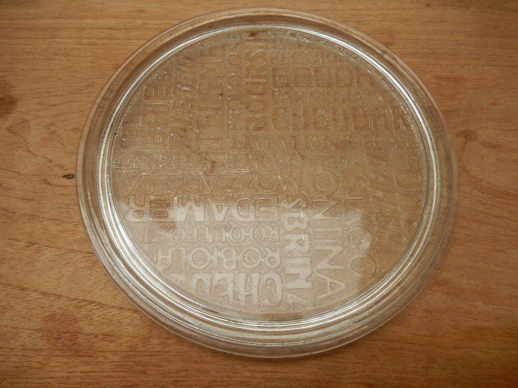 Luxe Glazen Kaasplateau met Gravure (Ø 28 cm), Ophalen of Verzenden, Zo goed als nieuw, Overige merken, Glas