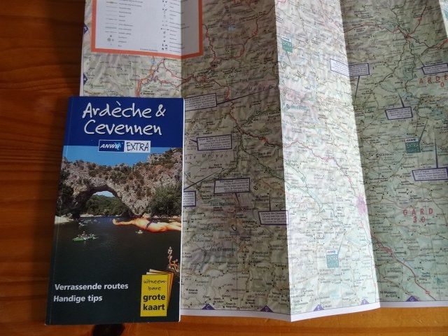 Ardeche en Cevennen ; anwb extra reisgids , met landkaart, Gelezen, Europa, Ophalen of Verzenden, Reisgids of -boek