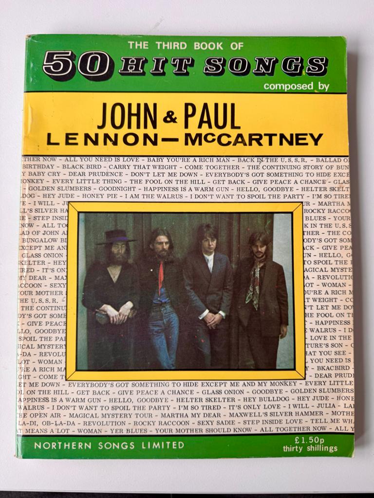 Beatles songbook. 50 Hit Songs - John & Paul McCartney, Muziek en Instrumenten, Bladmuziek, Gitaar, Ophalen of Verzenden, Zo goed als nieuw
