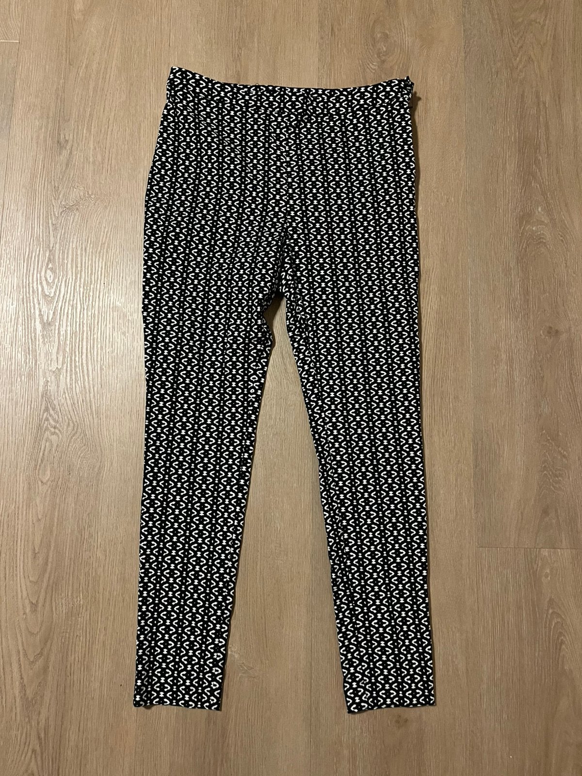 Broek zwart wit maat 42 zgan atmosphere, Ophalen of Verzenden, Zo goed als nieuw, Maat 42/44 (L), Zwart