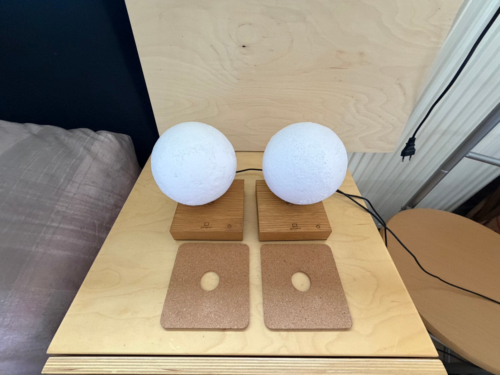 2x Gingko Design Smart Moon zwevende maan lamp, Gebruikt, Overige merken, Ophalen of Verzenden, Sfeerlamp