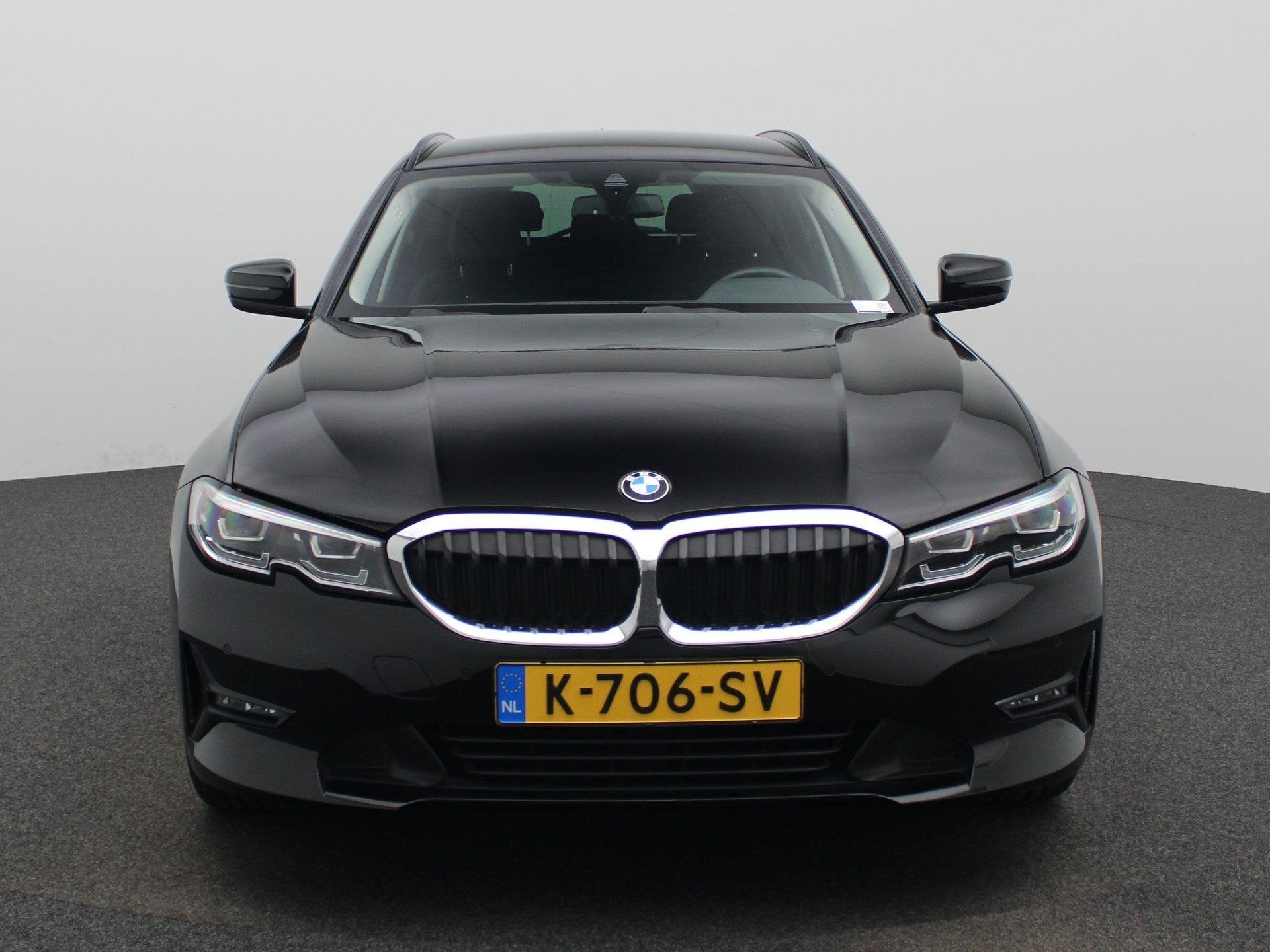 BMW 3-serie Touring 330e | STOELVERWARMING | NAVIGATIE | ELE, Auto's, BMW, Achterwielaandrijving, Gebruikt, 4 cilinders, Zwart