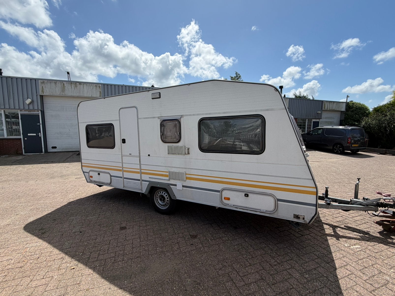 Knaus Sudwind 1993, Caravans en Kamperen, Caravans, Particulier, tot en met 4, 750 - 1000 kg, Rondzit, Knaus, 5 tot 6 meter, Airco