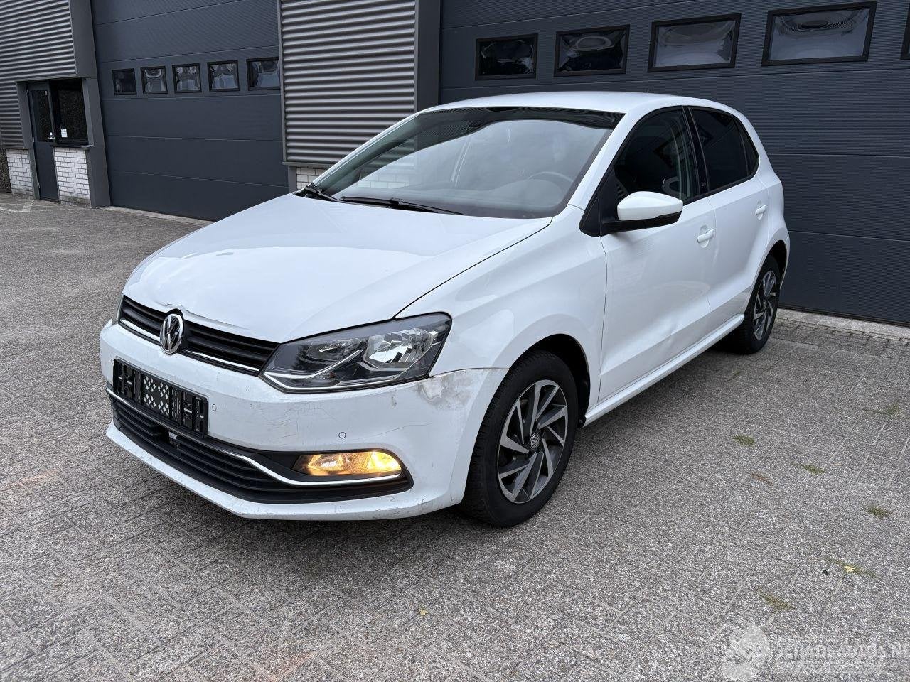 Volkswagen Polo 1.0i SOUND / CLIMA / NAVI / PDC (bj 2017), Auto diversen, Volkswagen, Handgeschakeld, Kundenbetreuung@volkswagen.de