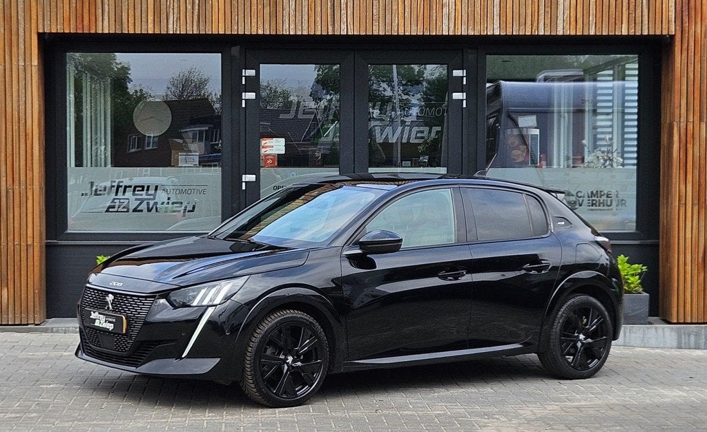 Peugeot 208 1.2 PureTech GT Pack stoelverwarming. led. apple, Auto's, Peugeot, Bedrijf, Te koop, ABS, Achteruitrijcamera, Adaptive Cruise Control