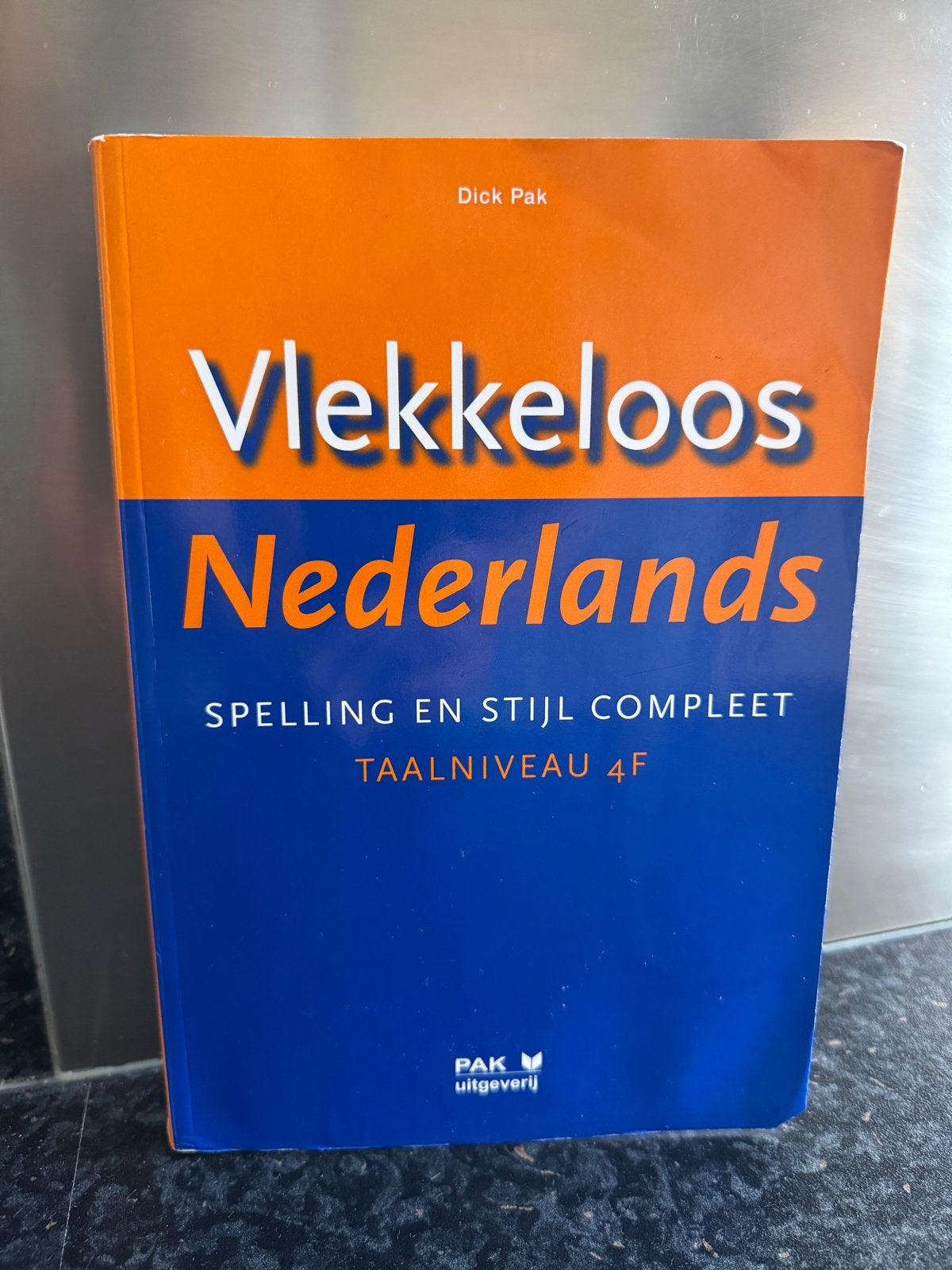 Vlekkeloos Nederlands: Spelling en Stijl Compleet, Boeken, Ophalen of Verzenden, Zo goed als nieuw, Non-fictie
