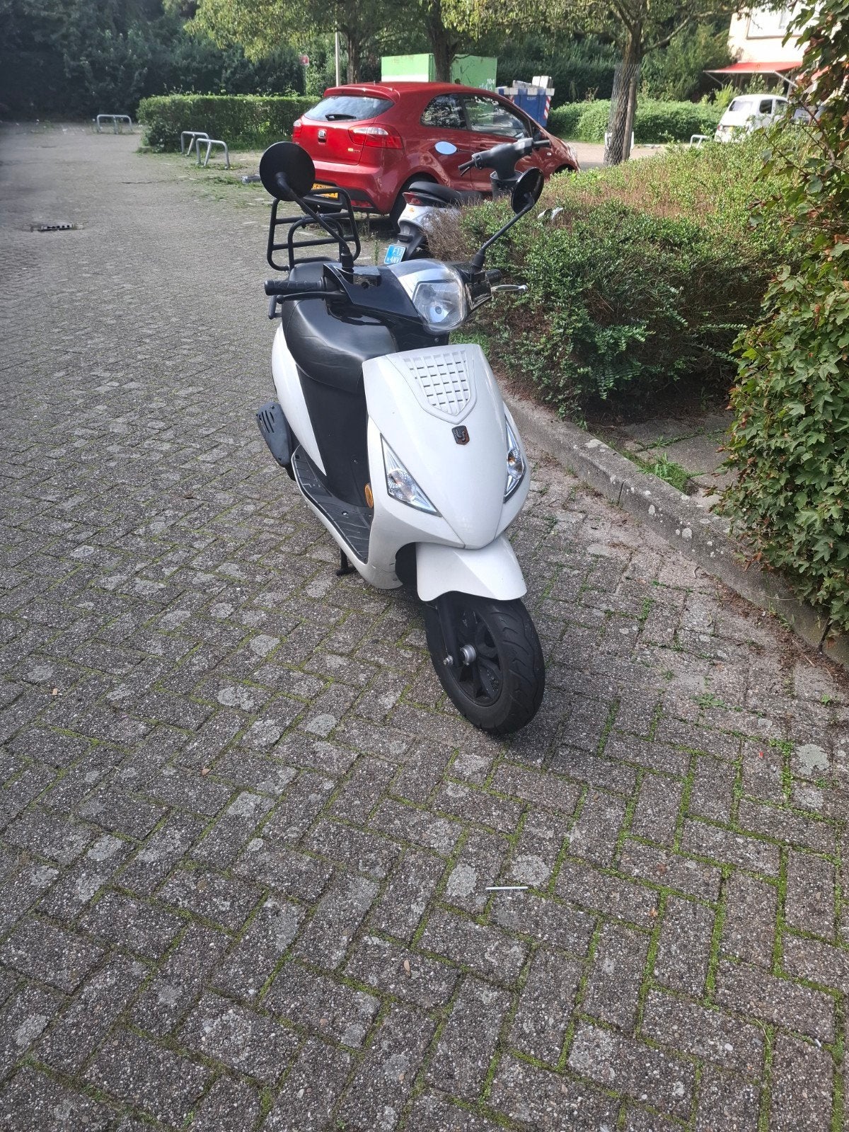 TE KOOP lasouris zip model snor, Gebruikt, Benzine, Ophalen, Overige merken