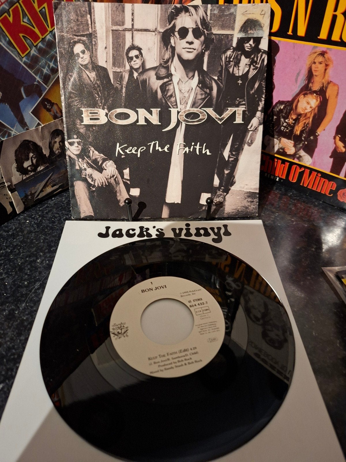 Bon Jovi - Keep The Faith 7 inch vinyl single 1992, Cd's en Dvd's, Gebruikt, 7 inch, Ophalen of Verzenden, Beschermende buitenhoes