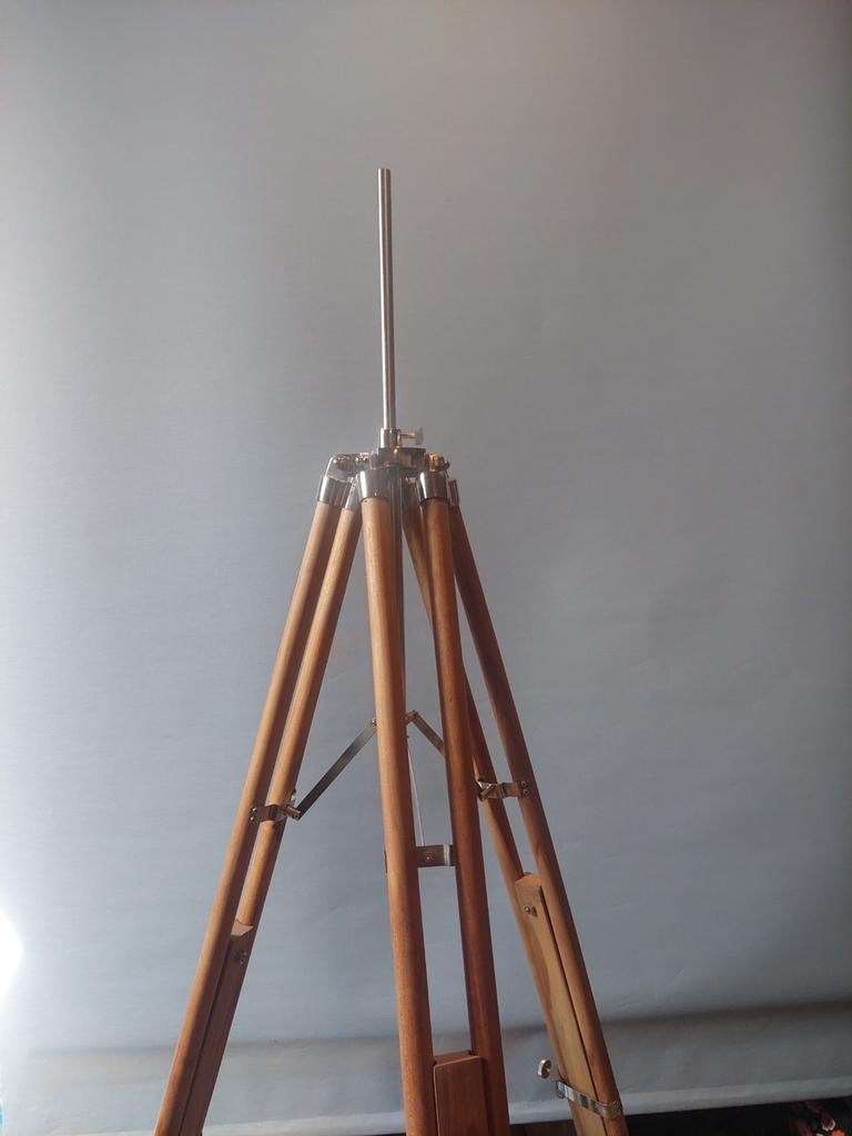 Mooi vintage houten lampenstatief, Ophalen