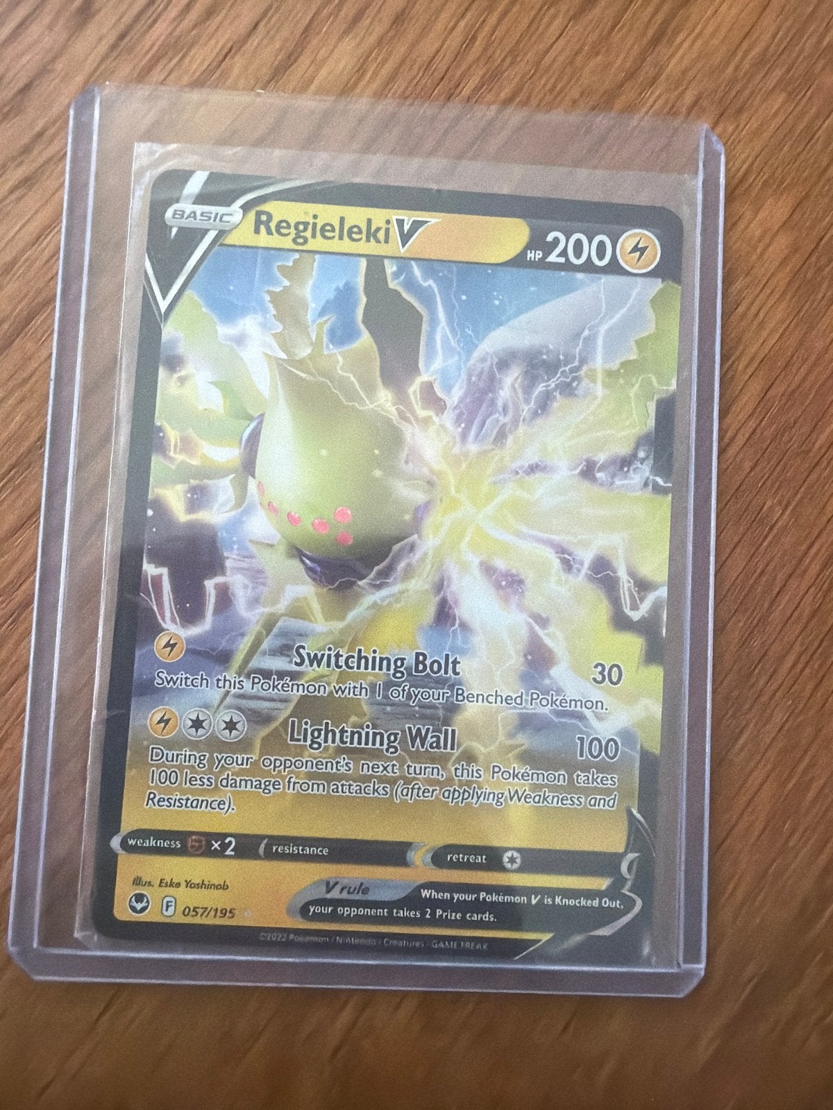 Pokémon TCG: Regieleki V (057/195) Losse Kaart, Ophalen, Zo goed als nieuw, Losse kaart