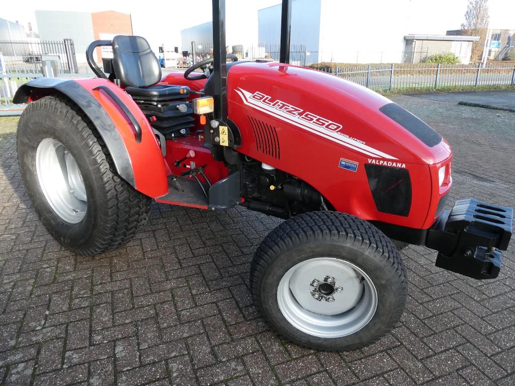 VALMAR Valpadana Blitz 550 4wd / 00134 Draaiuren / Nieuwstaa, Zakelijke goederen, Agrarisch | Tractoren, Overige merken, Gebruikt