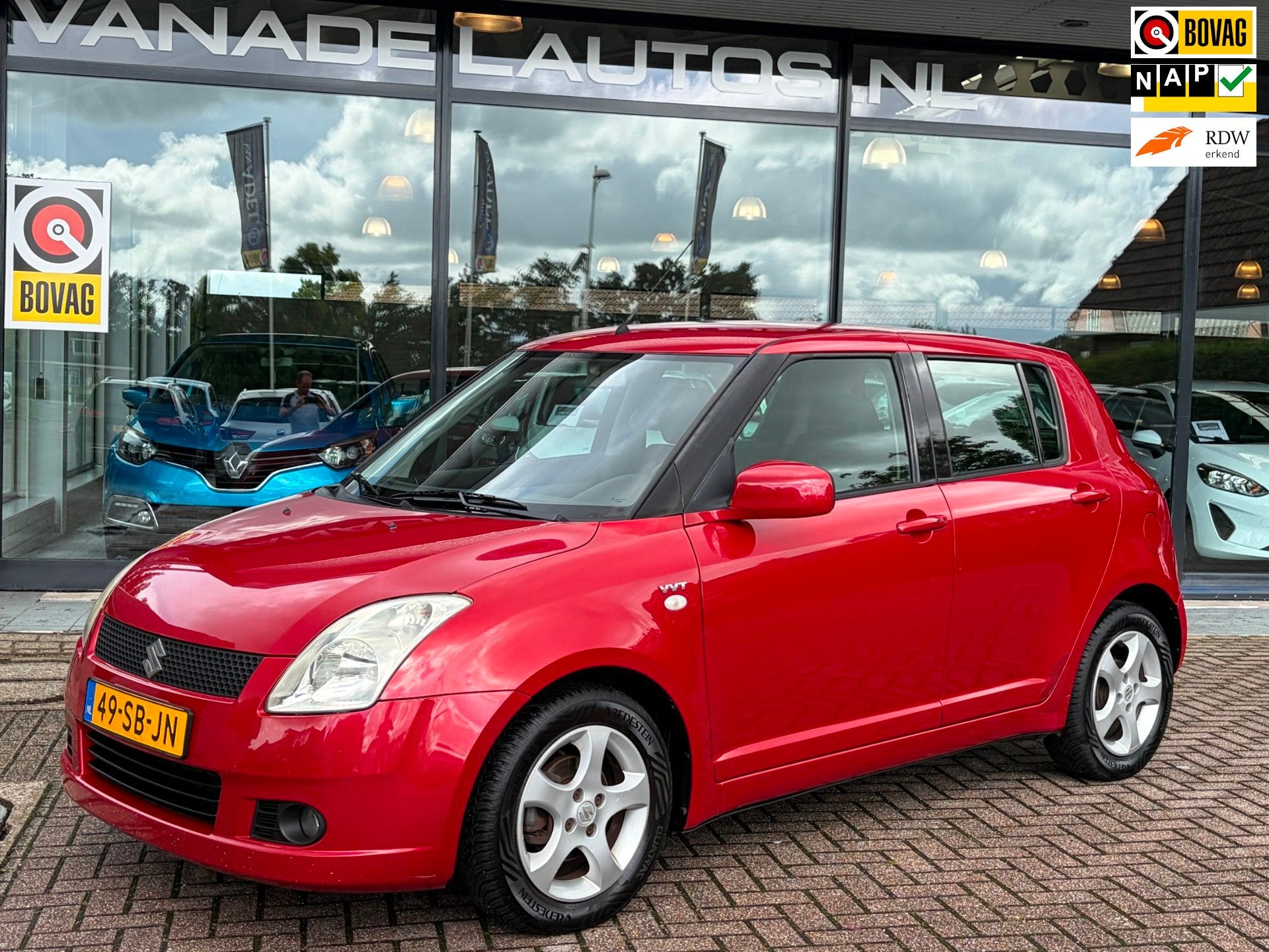 Suzuki Swift 1.5 Exclusive 5Drs Airco Elek. Pakket LM-Velgen, Auto's, Voorwielaandrijving, Dealer onderhouden, Zwart, 4 cilinders