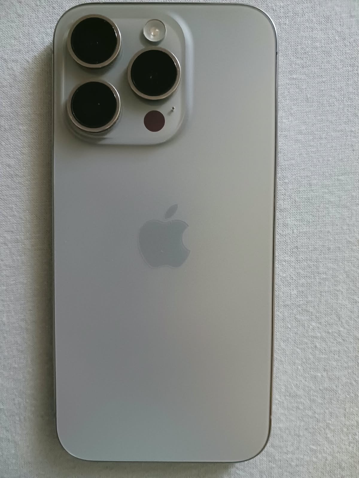 iphone 15 pro 128gb natural titanium., Telecommunicatie, Ophalen, 128 GB, Zo goed als nieuw, Zonder simlock
