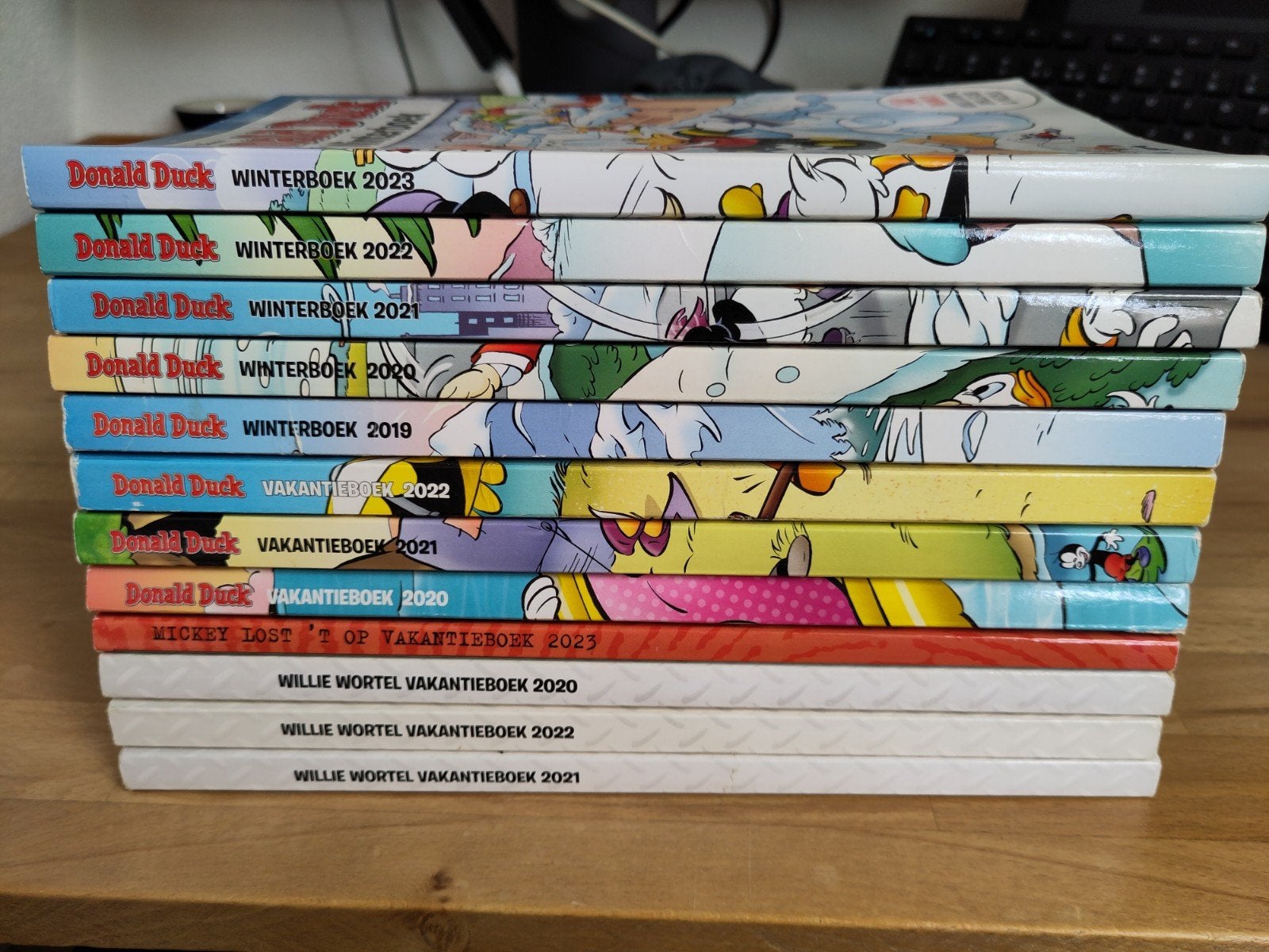 Donald Duck & Willie Wortel Vakantie- en Winterboeken, Meerdere stripboeken, Ophalen of Verzenden
