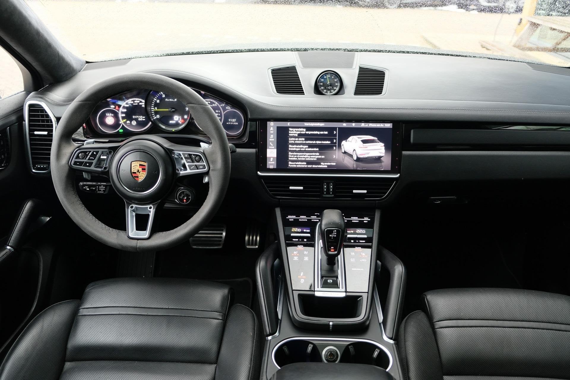 Porsche Cayenne Coupé 4.0 V8 Turbo S 680pk E-Hybrid Panoram, Auto's, Porsche, Automaat, Cayenne, 14 kWh, Gebruikt