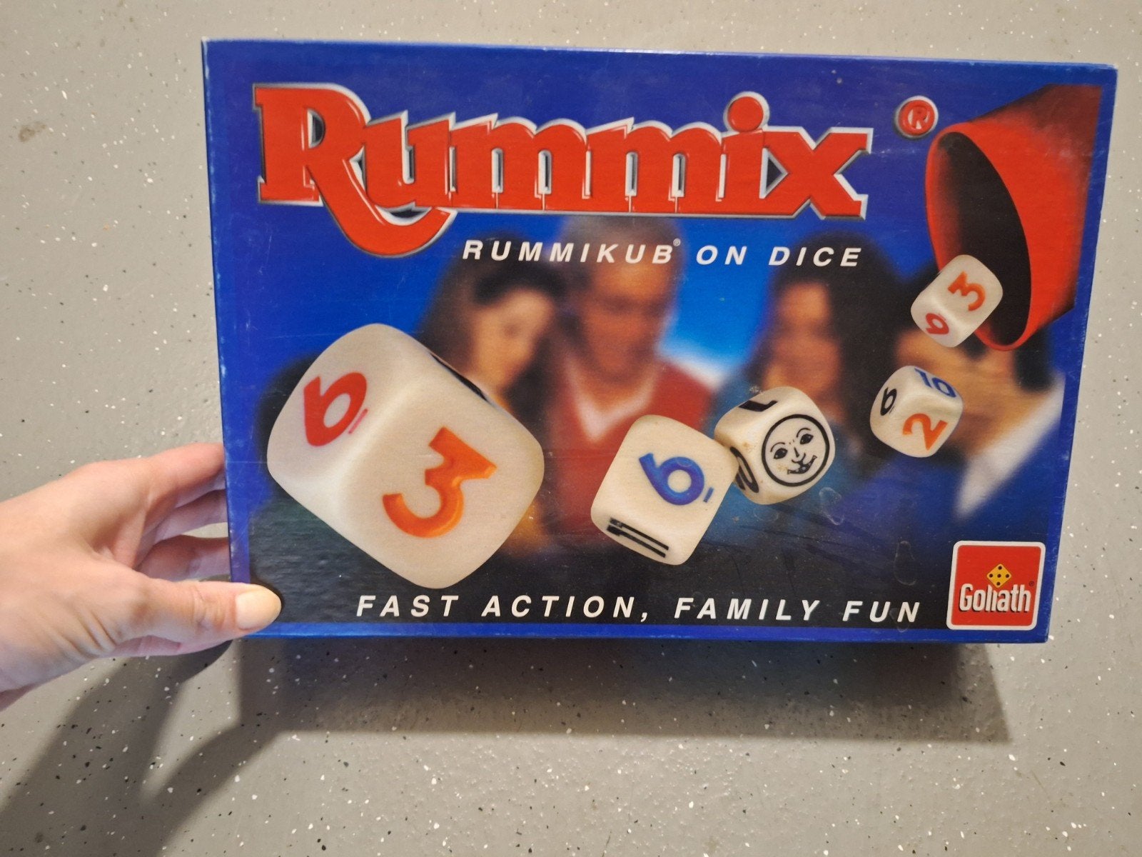 Rummix: Rummikub op dobbelstenen - Snel en leuk familiespel, Drie of vier spelers, Ophalen, Gebruikt, Goliath