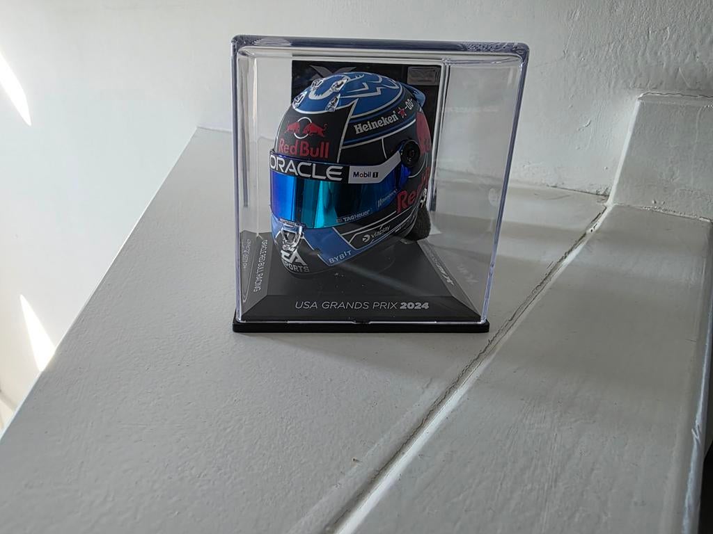 Max Verstappen helm USA GP 2024 1:4 nieuw, Ophalen of Verzenden, Nieuw, Formule 1