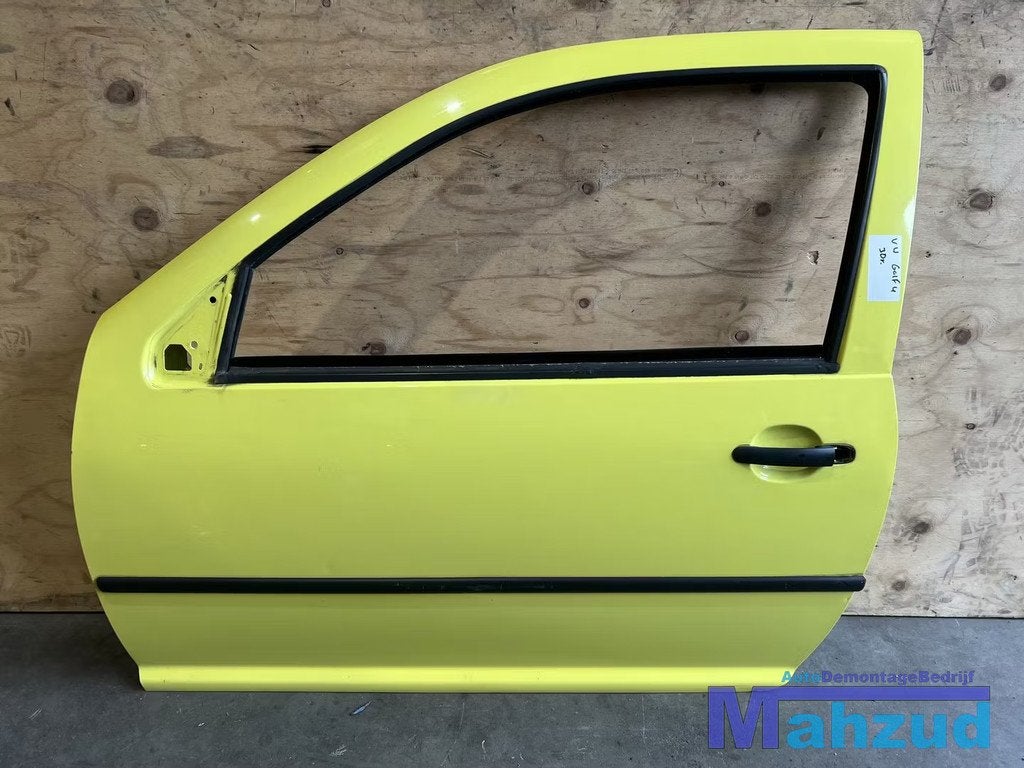 VW GOLF 4 GEEL 3DEURS LINKS Deur portier1 1997-2003, Gebruikt, Volkswagen AG, Berliner Ring 2
38440  Wolfsburg, DE, Volkswagen