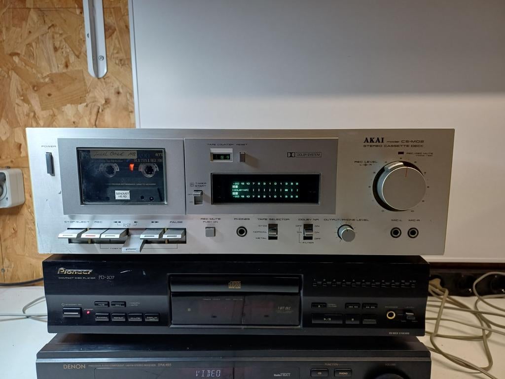 Akai CS-M02 Stereo Cassettedeck met Sendust kop en Dolby, Audio, Tv en Foto, Cassettedecks, Ophalen of Verzenden