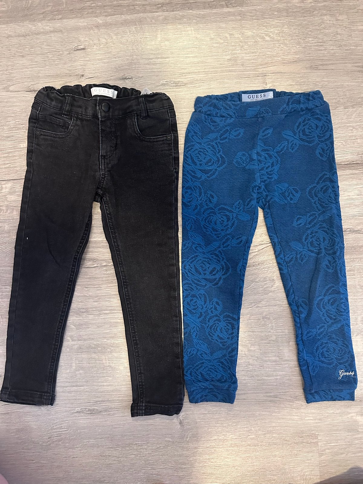 Guess Broekjes Set: Zwart Jeans & Blauw Legging maat 110-116, Ophalen of Verzenden, Gebruikt, Meisje