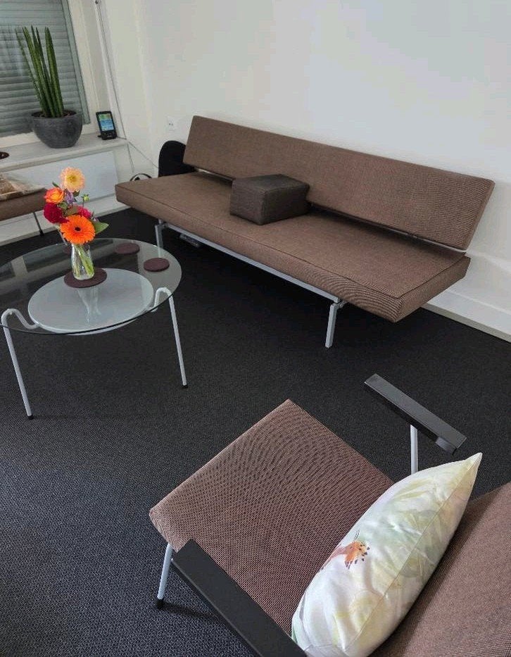 Van der Sluijs slaapbank plus 2x  1407 Gispen feautuils, Minder dan 75 cm, Design, 150 tot 200 cm, Driepersoons