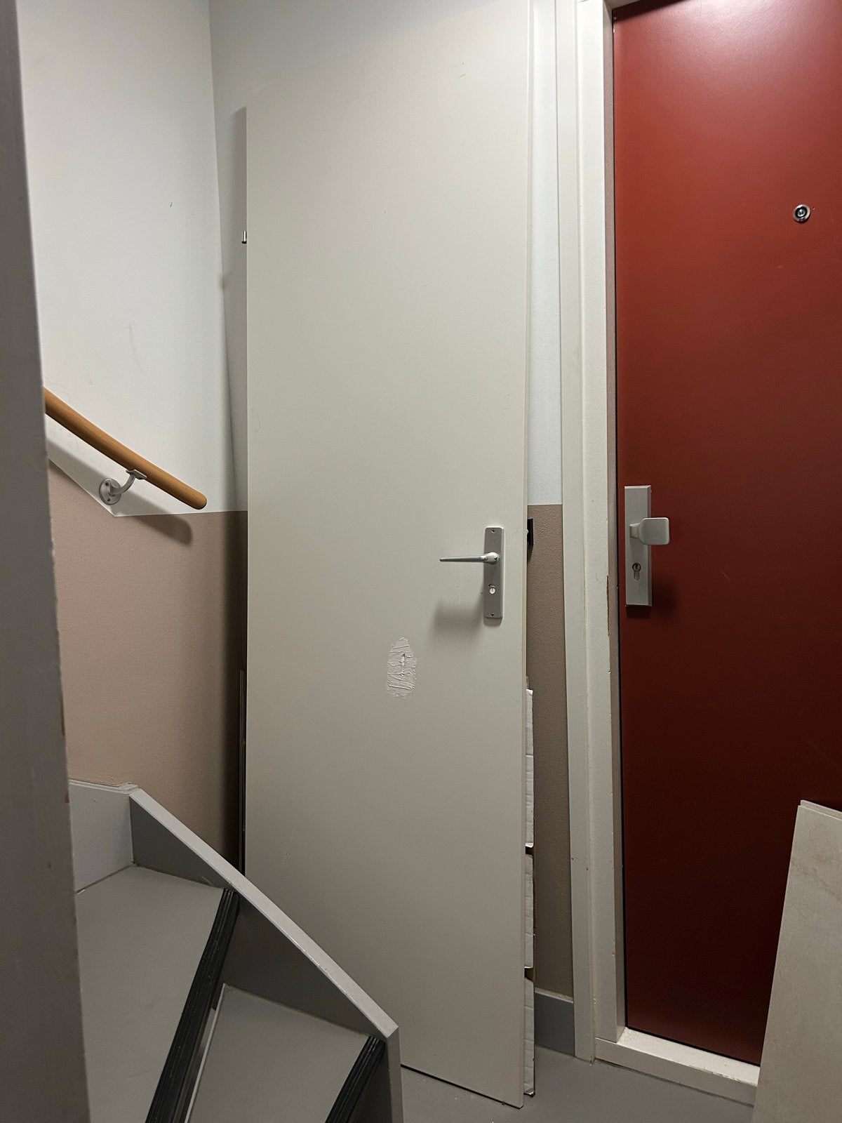 Deur 70x212 cm met lichte beschadiging - Gratis af te halen, Doe-het-zelf en Verbouw, Ophalen, Gebruikt, Minder dan 80 cm, Binnendeur