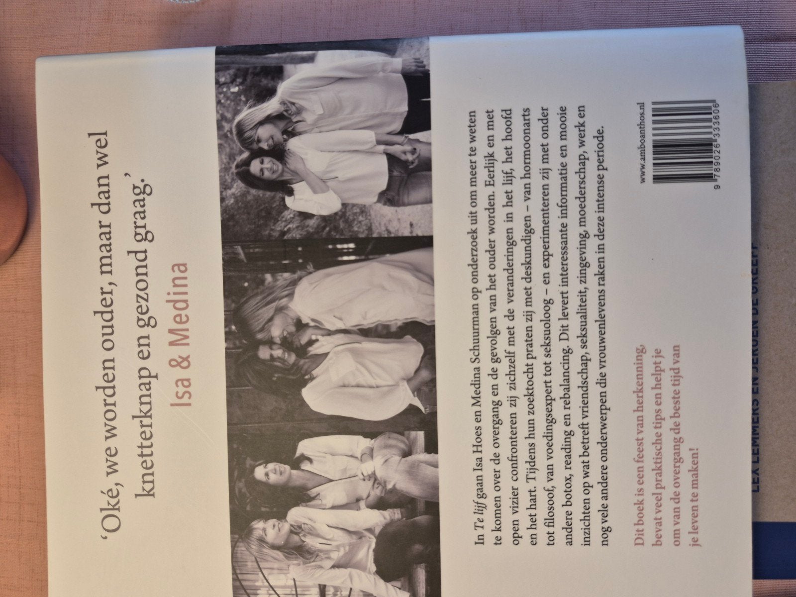Isa Hoes - Te lijf, Boeken, Isa Hoes; Medina Schuurman, Ophalen of Verzenden, Zo goed als nieuw, Mode algemeen