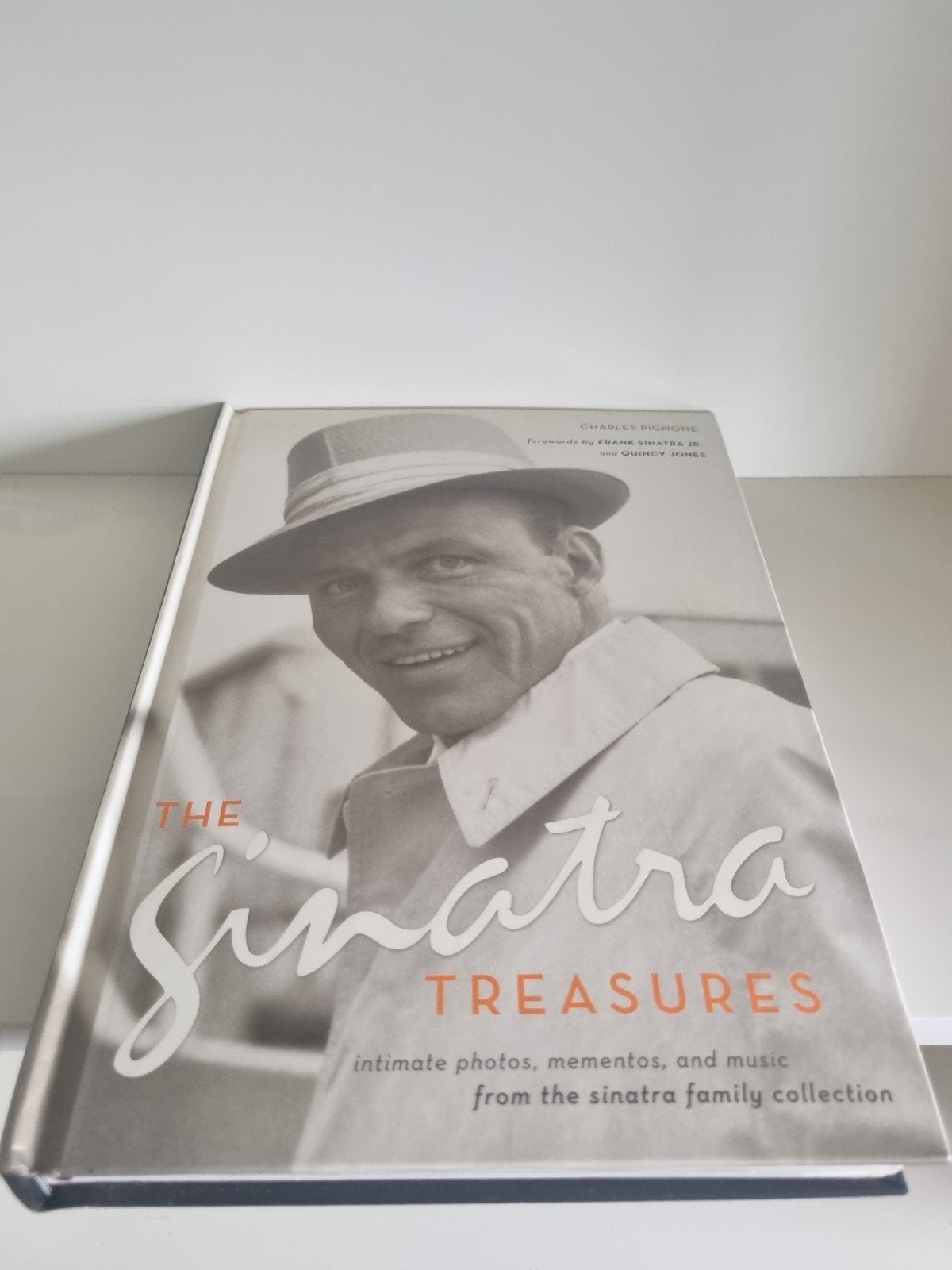 The Sinatra Treasures: Intieme foto's, memorabilia en muziek, Ophalen, Zo goed als nieuw, Artiest, Charles Pignone