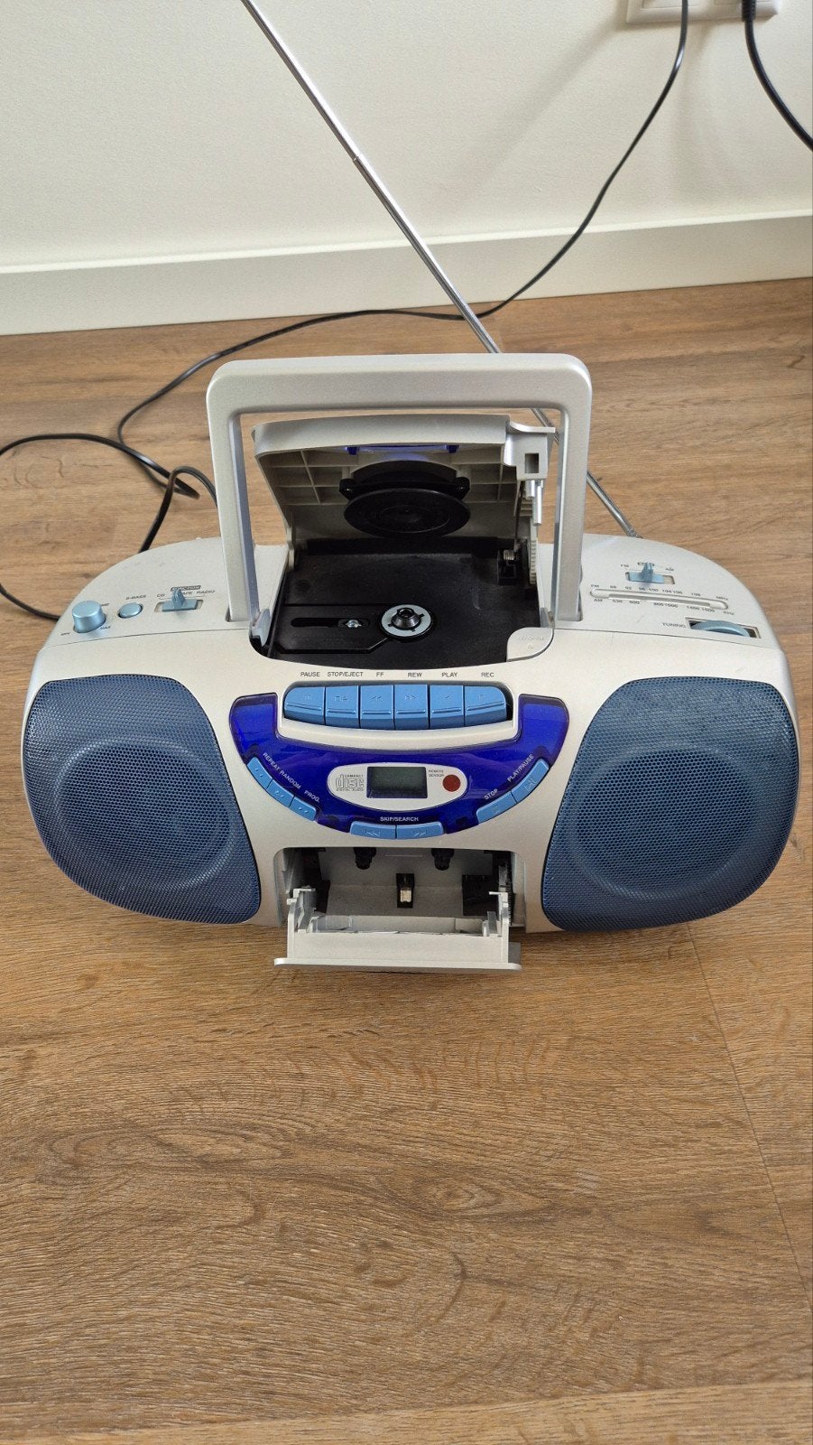 JVC radio CD System RC-BX30 Boombox bijna gratis, Ophalen
