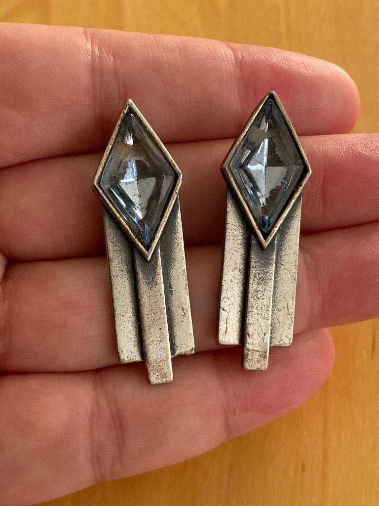 Vintage clip Oorbellen Art Deco zilverkleurig met lichtblauw, Sieraden, Tassen en Uiterlijk, Oorbellen, Ophalen of Verzenden, Zo goed als nieuw