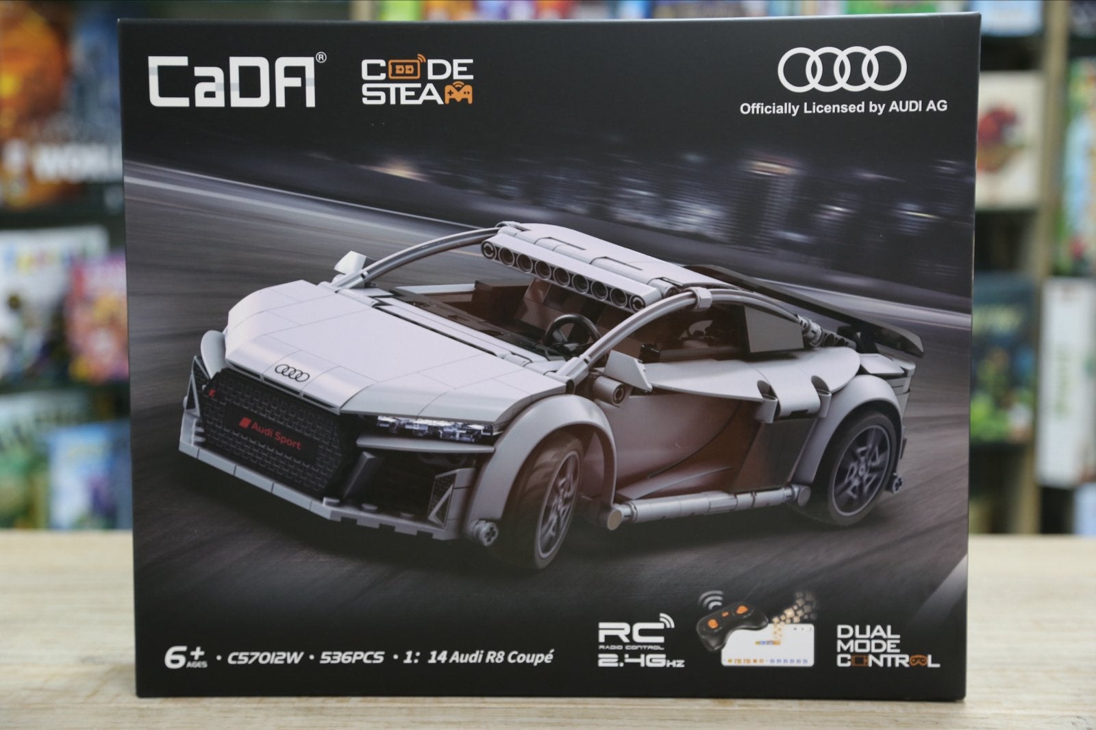 CaDA C57012W Audi R8 Coupé Bouwpakket - Nieuw & Ongeopend, Ophalen of Verzenden, Nieuw, Overige merken