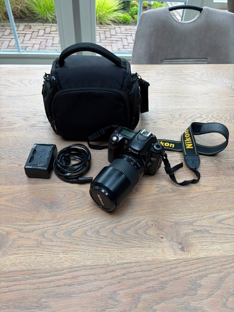 Nikon D80 + AF Nikkor 70-300mm + accessoires, Ophalen, Zo goed als nieuw, Nikon, 8 keer of meer
