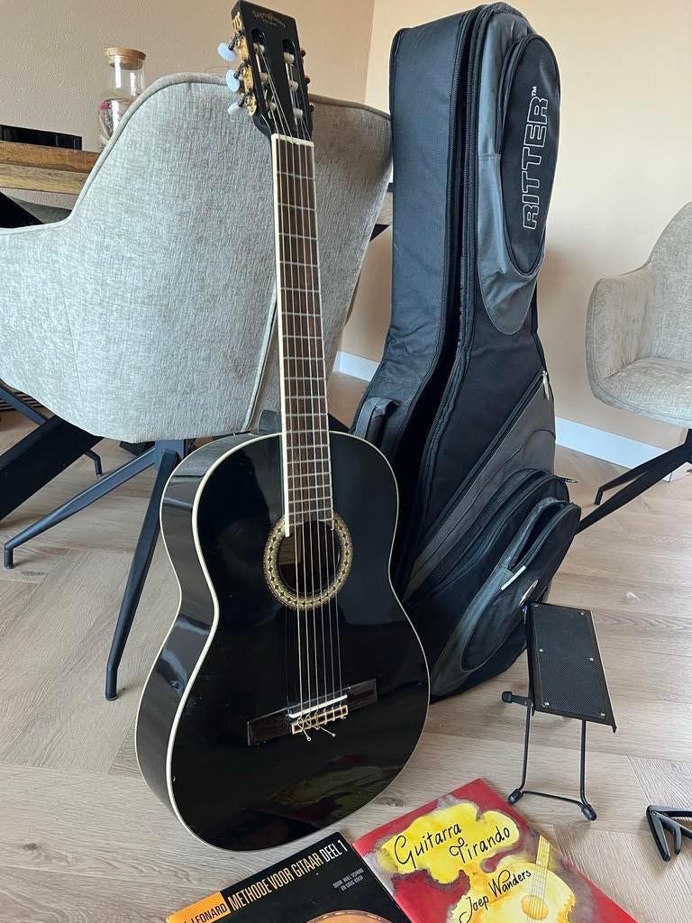 Sigma gitaar CM-6-BK met reistas en accessoires, Muziek en Instrumenten, Ophalen, Gebruikt