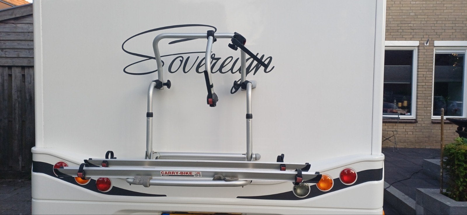Fietsendrager voor camper of caravan - Zo goed als nieuw, Ophalen, 2 fietsen, Zo goed als nieuw, Achterklepdrager