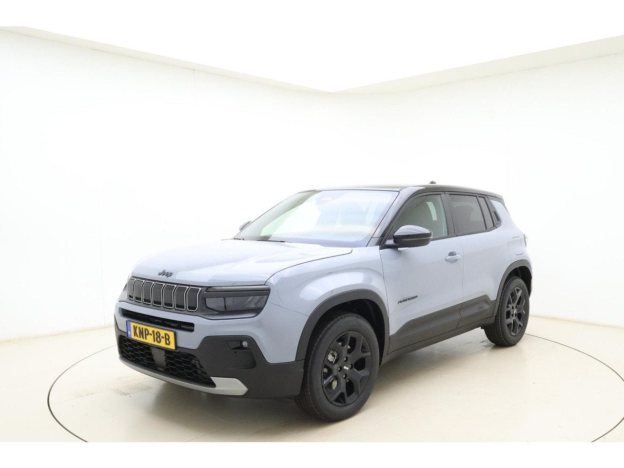 Jeep Avenger 1.2 e-Hybrid 110pk Summit | 8 Jaar Fabrieksgara, Auto's, Automaat, Gebruikt, 1199 cc, Bedrijf
