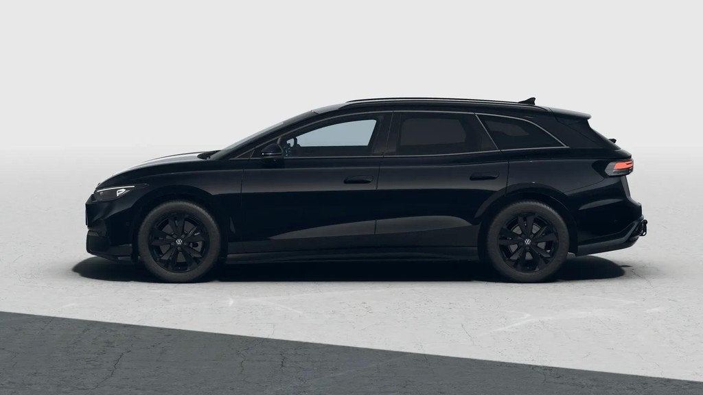 Volkswagen ID.7 Tourer 286pk Limited Edition 77 kWh | Black, Auto's, Volkswagen, Automaat, 12 maanden, Zwart, 587 km
