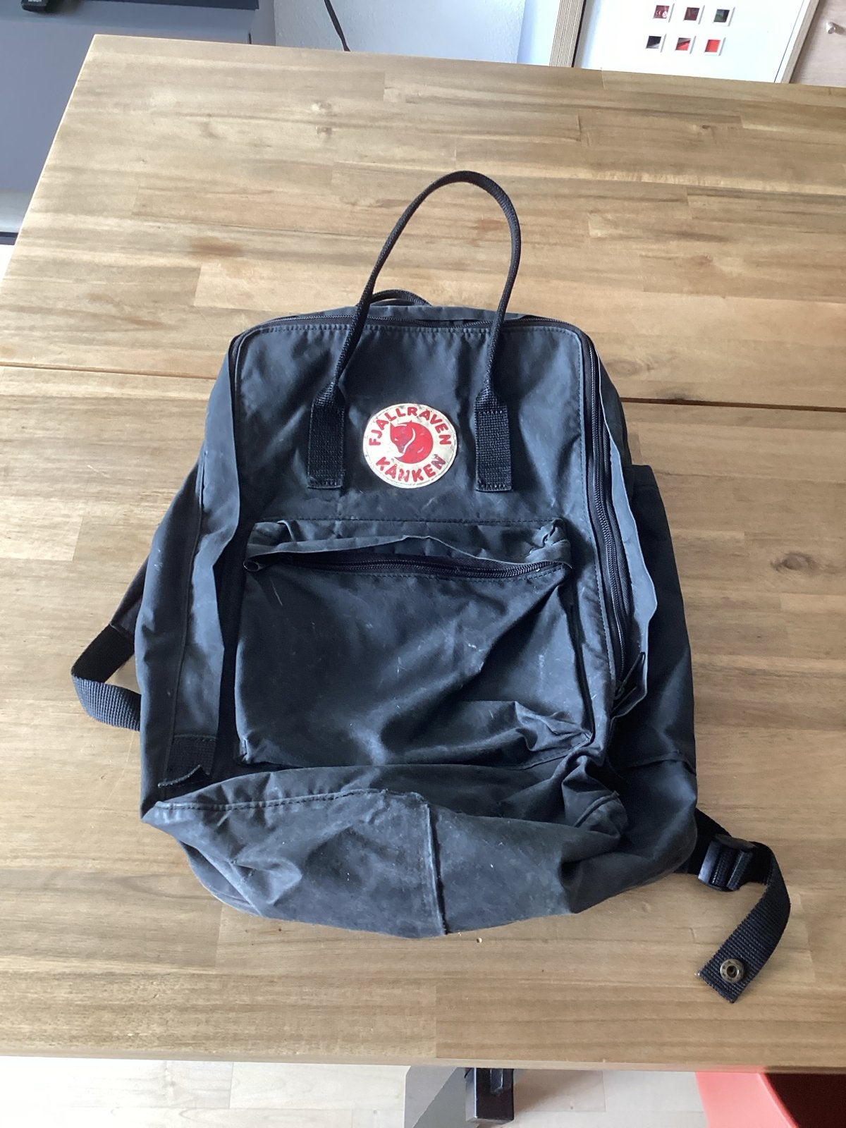 Fjällräven Kånken rugzak - Zwart, gebruikt, Overige merken, Gebruikt, 25 tot 40 cm, Ophalen of Verzenden